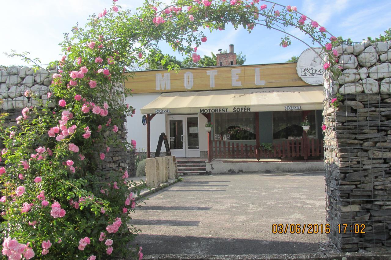 Motel Sofer Volkovce 外观 照片