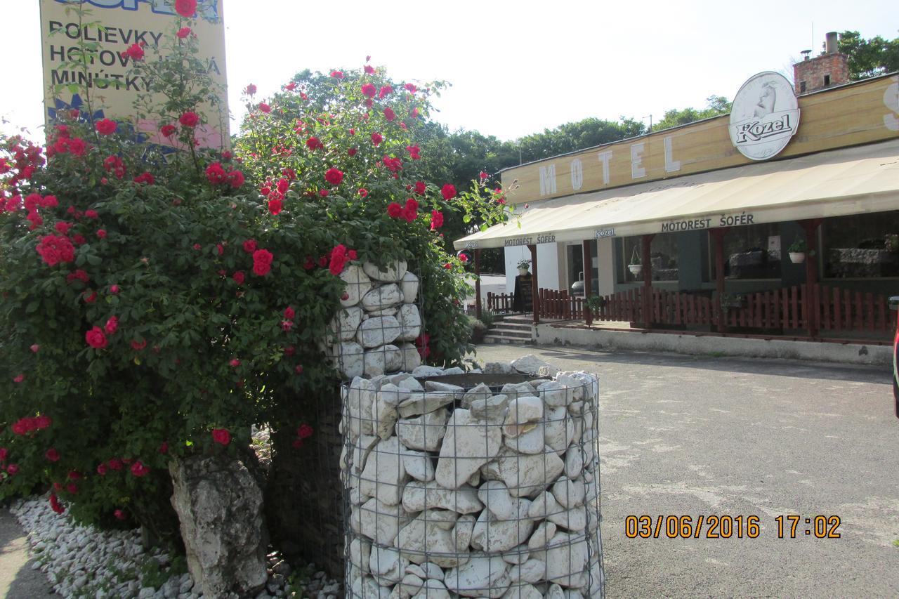 Motel Sofer Volkovce 外观 照片