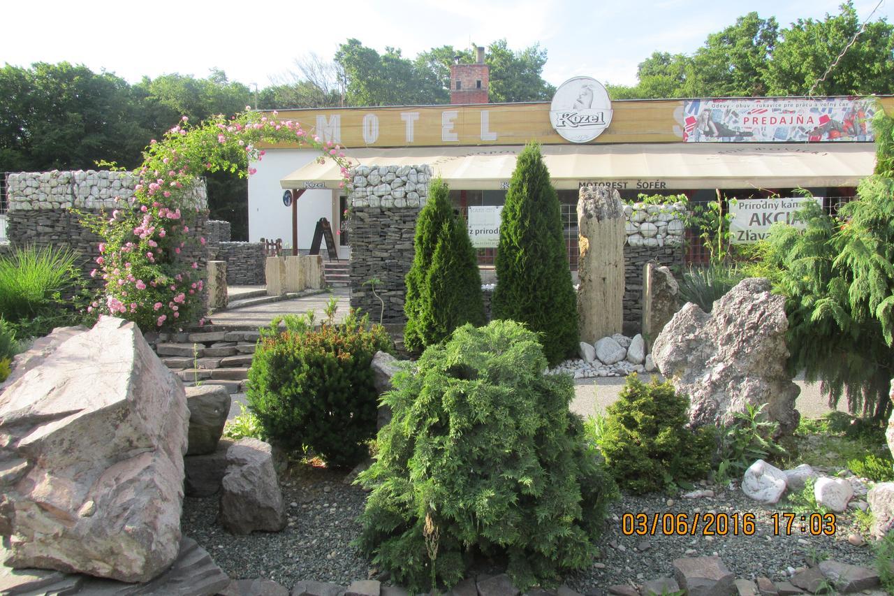 Motel Sofer Volkovce 外观 照片